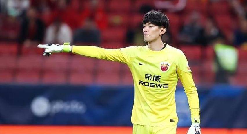 亚冠加时末段再迎强敌,葡萄牙体育防线松动,主帅态度——目标明确,阵容厚度经受考验的简单介绍 亚冠加时末段再迎强敌,葡萄牙体育防线松动,主帅态度——目标明确,阵容厚度经受考验的简单介绍